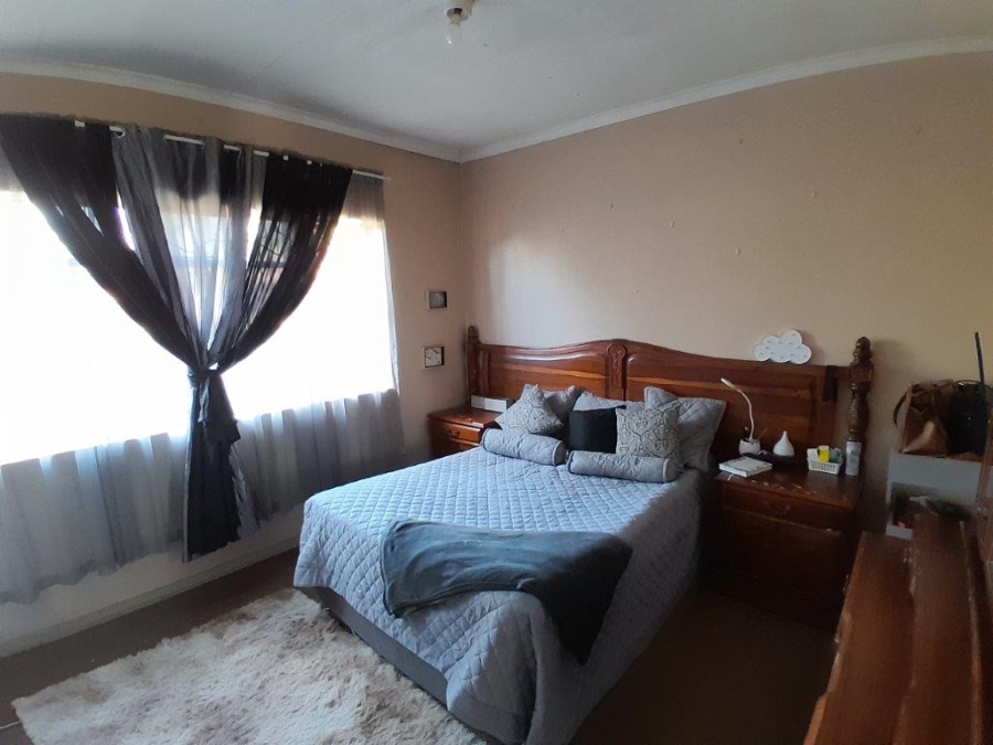 3 Bedroom Property for Sale in Bodorp North West
